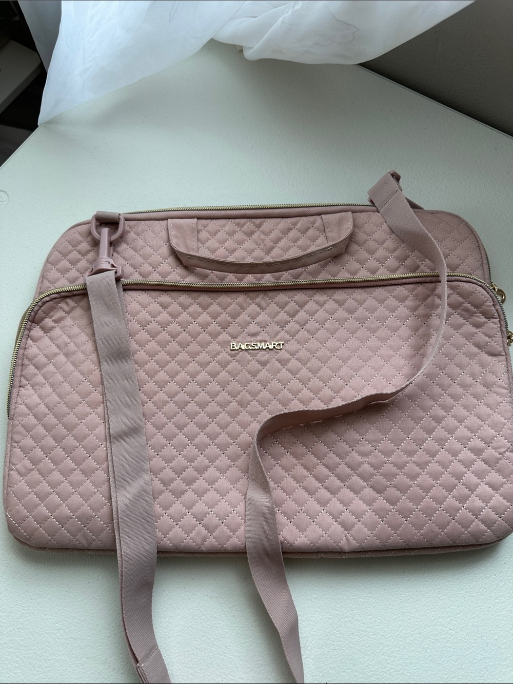 BAGSMART Quilted Blush Pink Laptop Bag